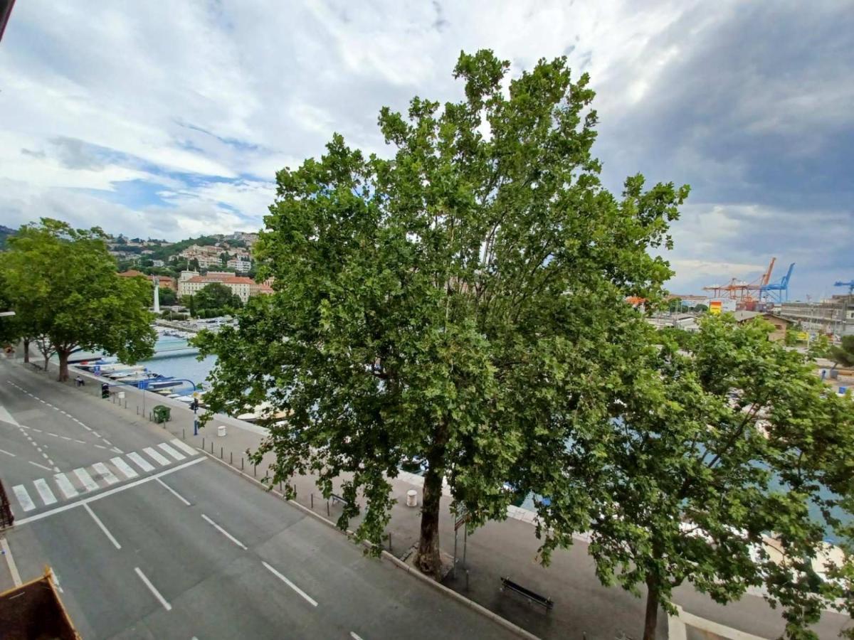In The Centar Of Rijeka Exterior foto